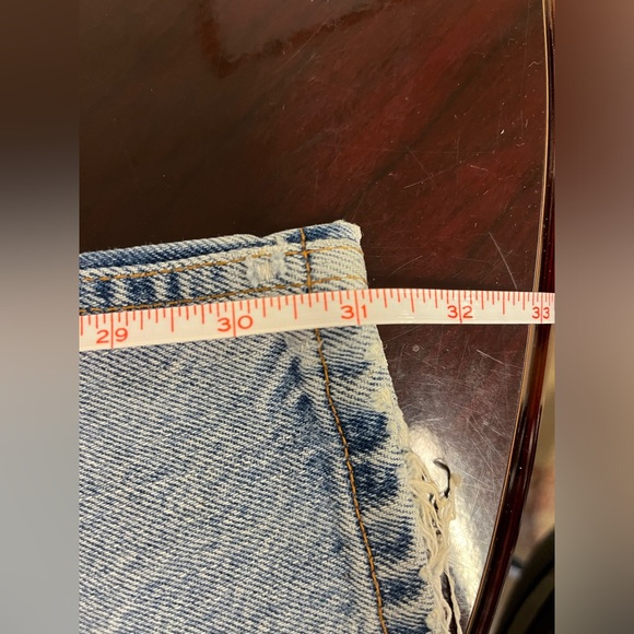 Levis 550 Relaxed Fit Jeans Mens 34x32 Blue Denim Distressed - Picture 9 of 9